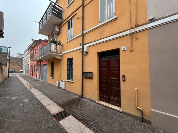 appartamento in vendita a Legnago in zona Porto