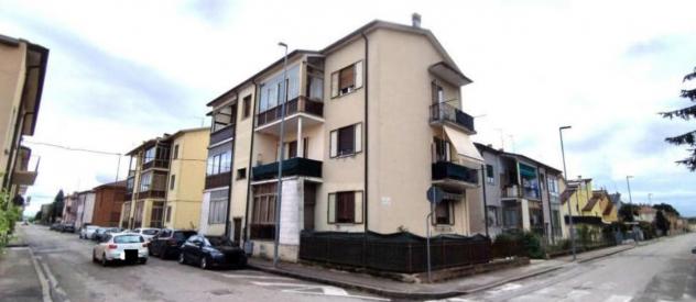 appartamento in vendita a Legnago in zona Porto