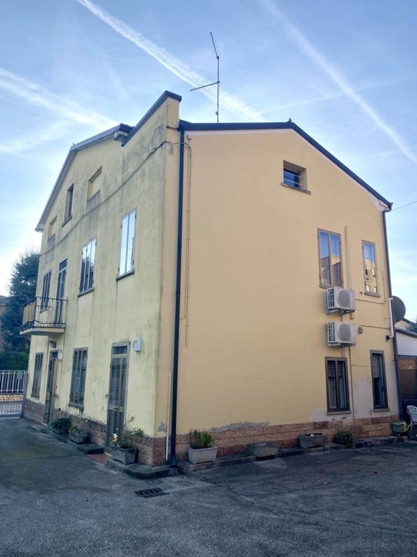 casa indipendente in vendita a Legnago