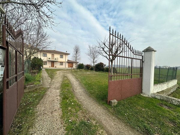 casa indipendente in vendita a Legnago