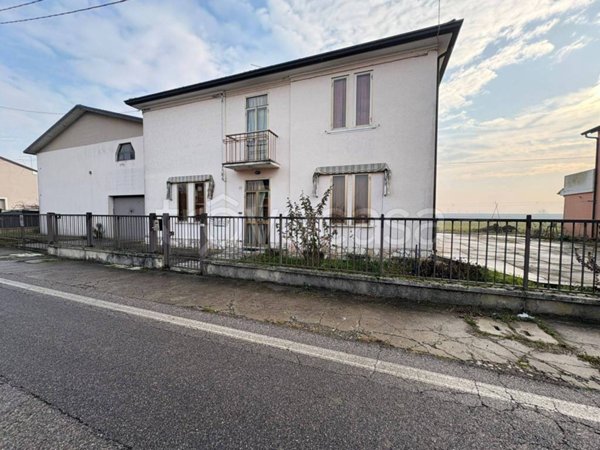 casa indipendente in vendita a Legnago