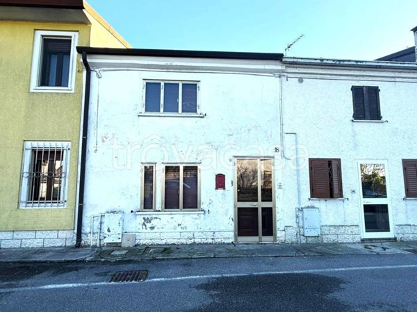 casa indipendente in vendita a Legnago in zona Vigo