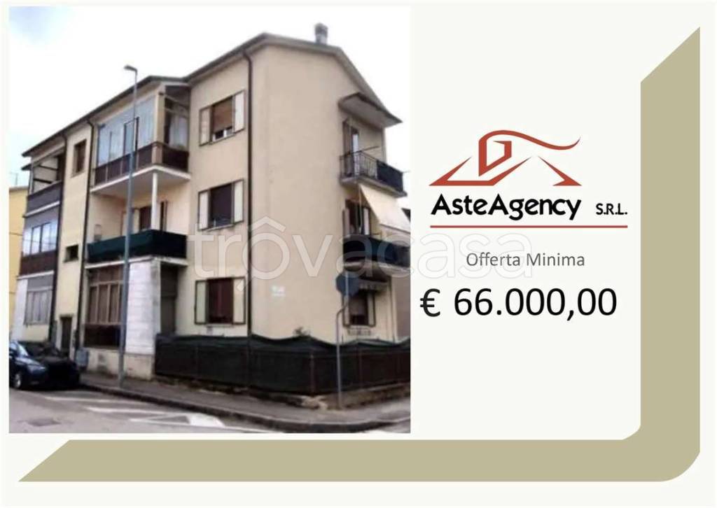 appartamento in vendita a Legnago in zona Porto