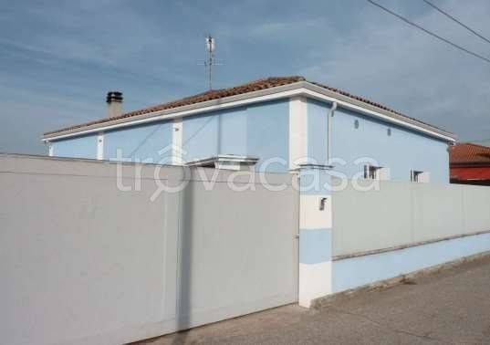 casa indipendente in vendita a Legnago in zona Vigo