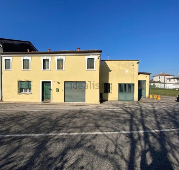 casa indipendente in vendita a Legnago in zona San Vito