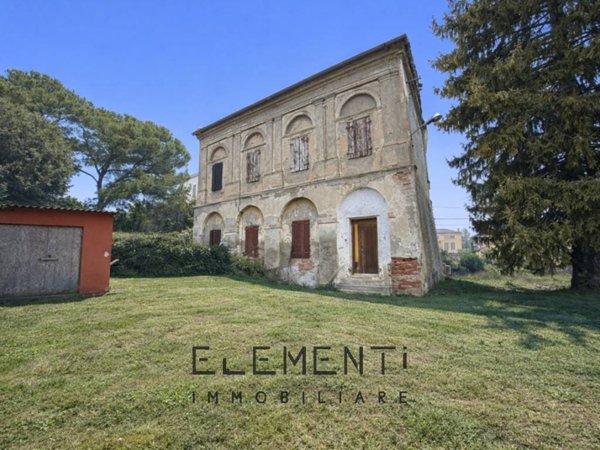 casa indipendente in vendita a Legnago in zona San Pietro