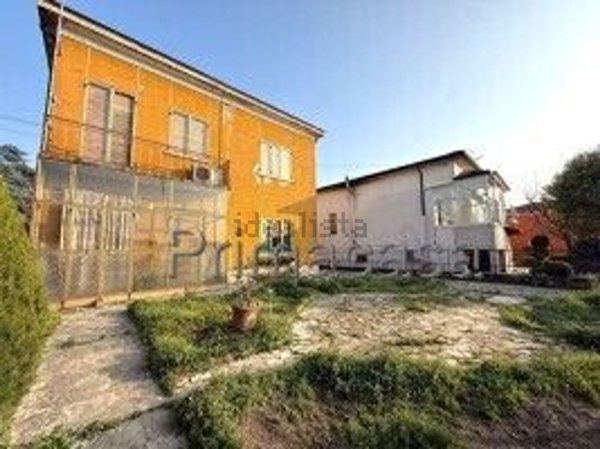 casa indipendente in vendita a Legnago in zona Vangadizza