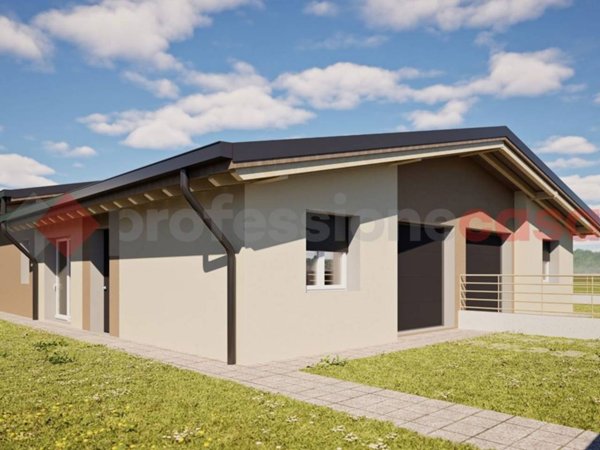 casa indipendente in vendita a Legnago in zona Terranegra
