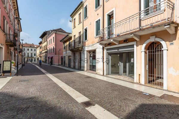 negozio in vendita a Legnago