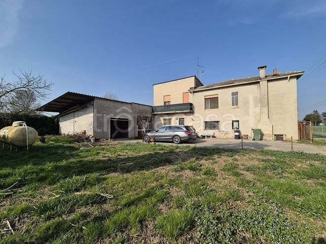 casa indipendente in vendita a Legnago in zona Canove