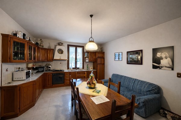 casa indipendente in vendita a Legnago in zona Porto