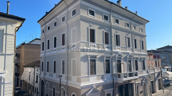 appartamento in vendita a Legnago in zona Porto