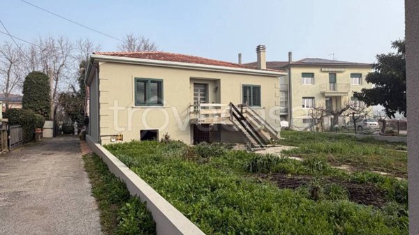 casa indipendente in vendita a Legnago in zona Vangadizza