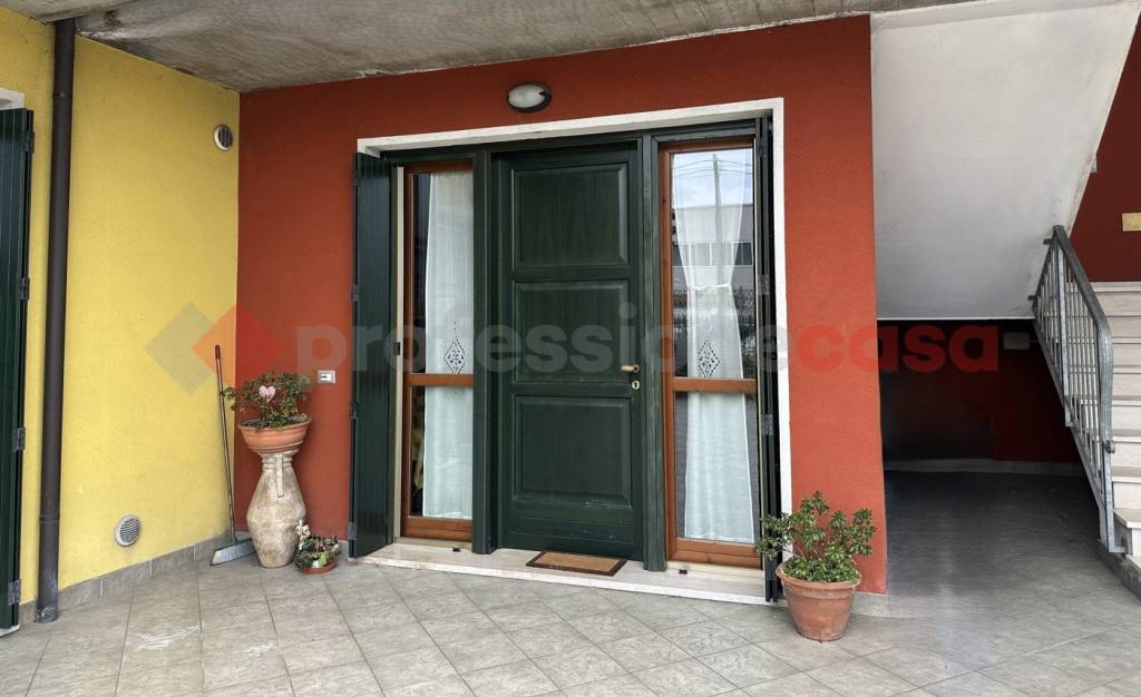 appartamento in vendita a Legnago in zona San Pietro
