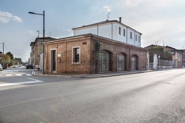 ufficio in vendita a Legnago in zona San Pietro