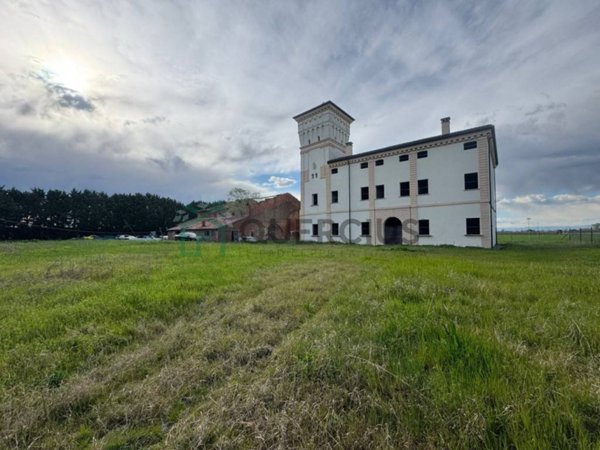 casa indipendente in vendita a Legnago in zona Casette