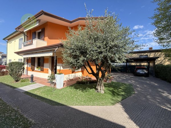 casa indipendente in vendita a Legnago in zona Terranegra