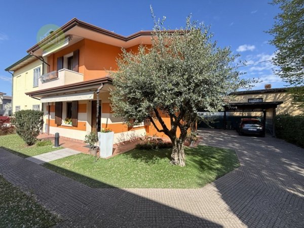 casa indipendente in vendita a Legnago in zona Terranegra