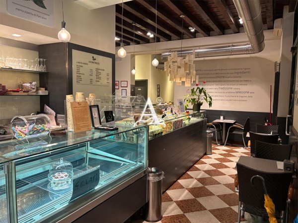 negozio in vendita a Legnago