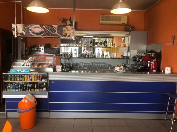 negozio in vendita a Legnago in zona Terranegra