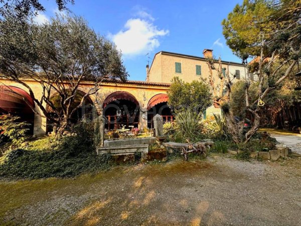 casa indipendente in vendita a Legnago in zona San Pietro