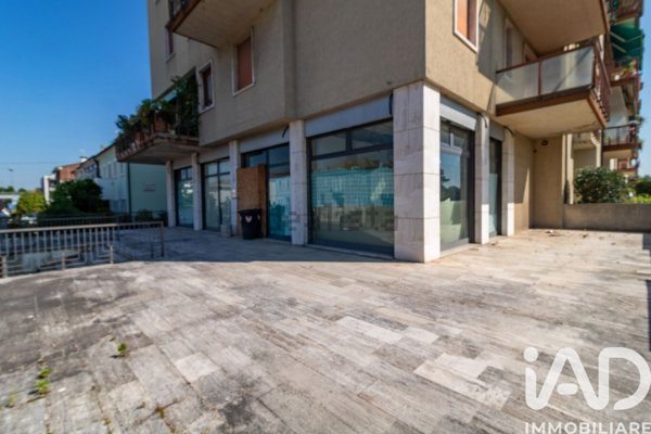 negozio in vendita a Legnago