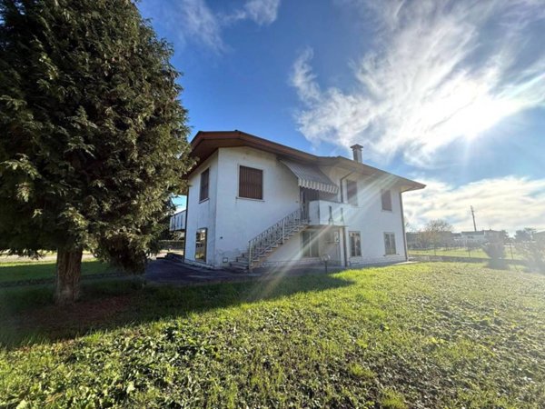 casa indipendente in vendita a Legnago