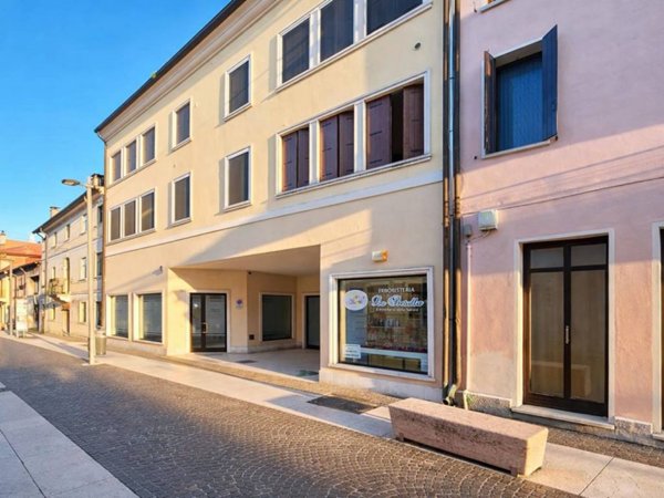negozio in vendita a Legnago