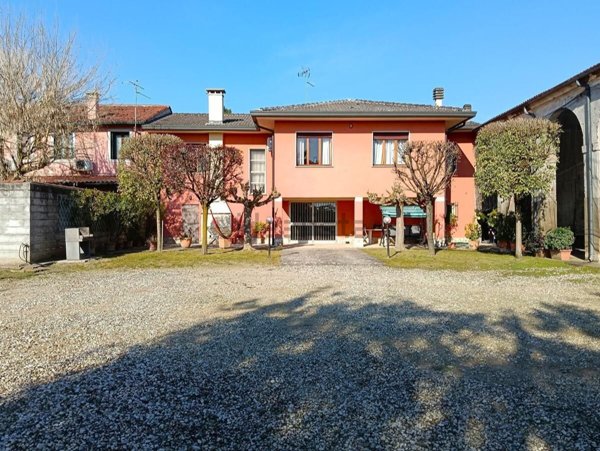 casa indipendente in vendita a Legnago in zona Canove
