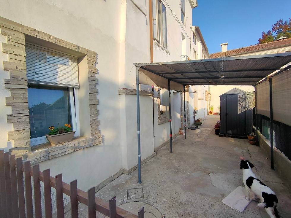appartamento in vendita a Legnago in zona Terranegra