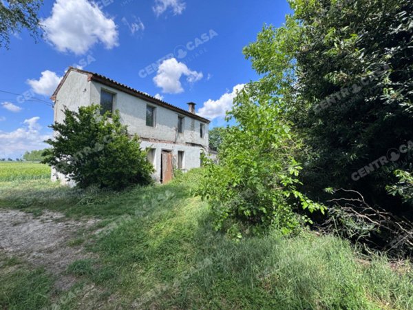 casa indipendente in vendita a Legnago in zona Vangadizza
