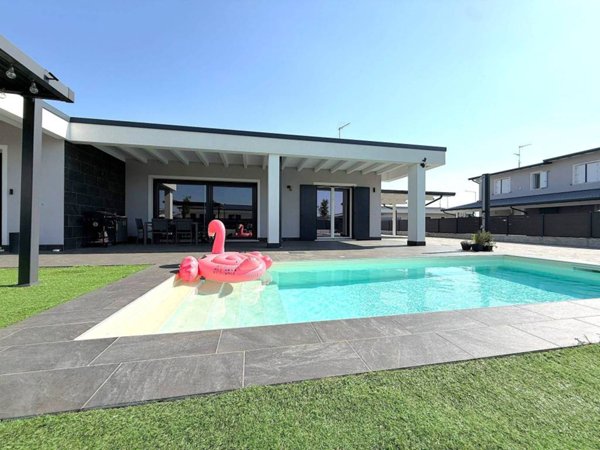 casa indipendente in vendita a Legnago in zona San Pietro