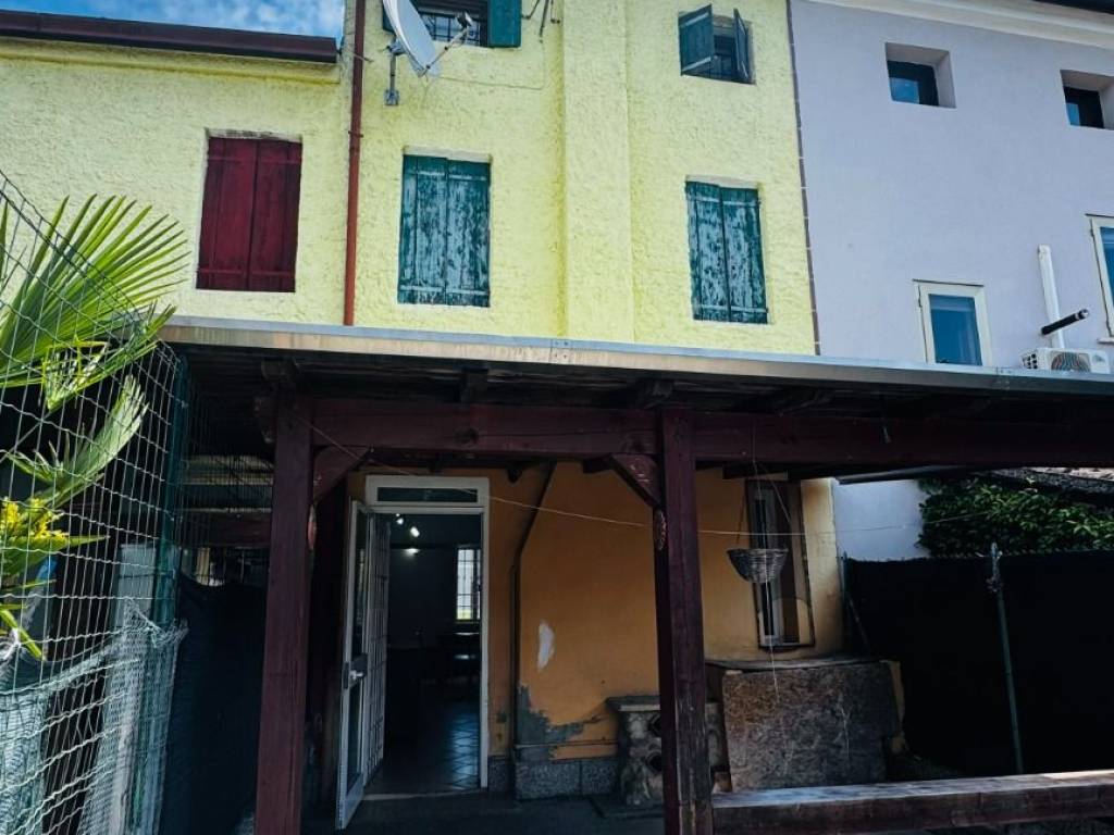 casa indipendente in vendita a Legnago