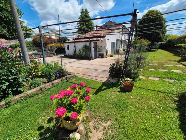 casa indipendente in vendita a Legnago in zona San Pietro
