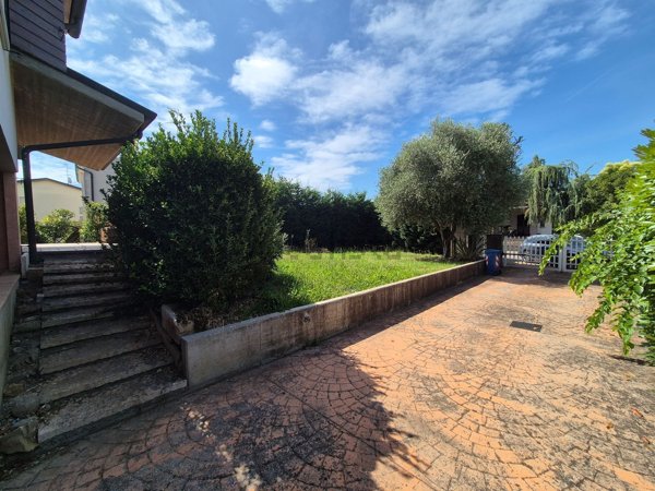 casa indipendente in vendita a Legnago in zona Casette