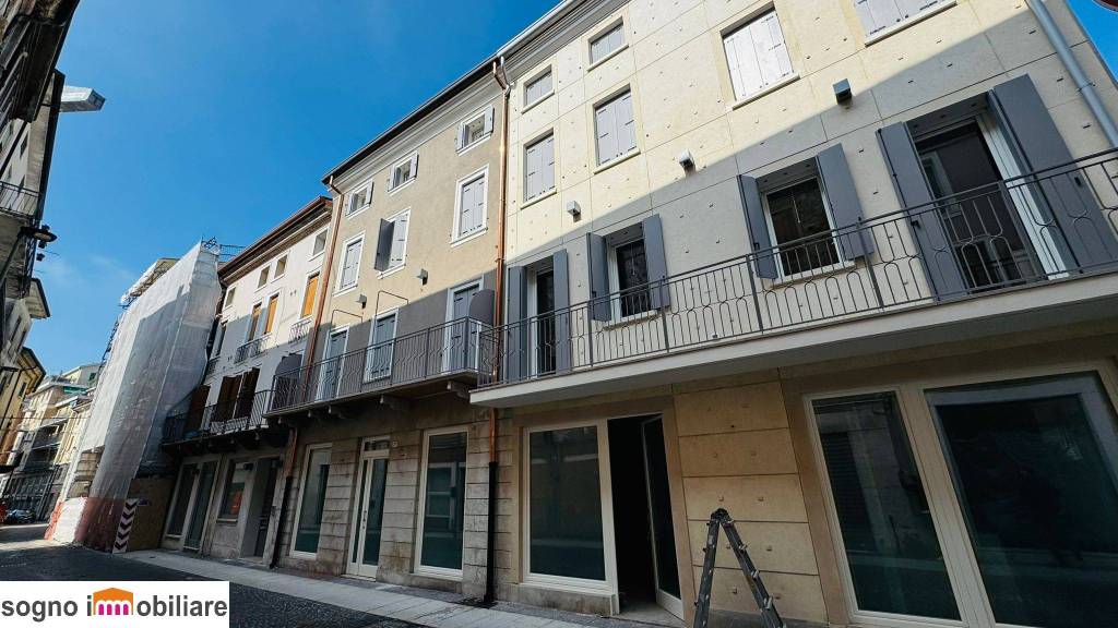 appartamento in vendita a Legnago in zona Porto