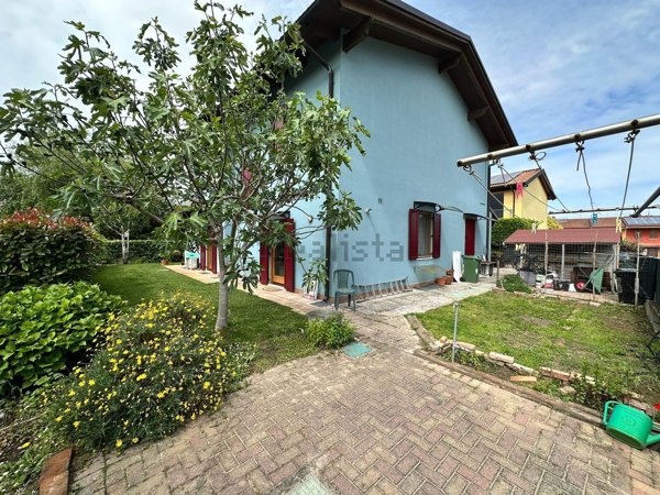 casa indipendente in vendita a Legnago in zona Porto
