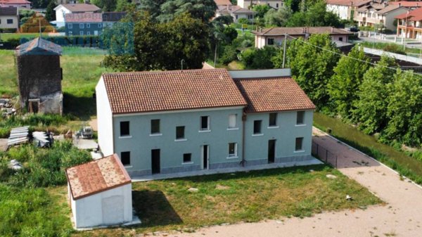 appartamento in vendita a Legnago in zona Terranegra