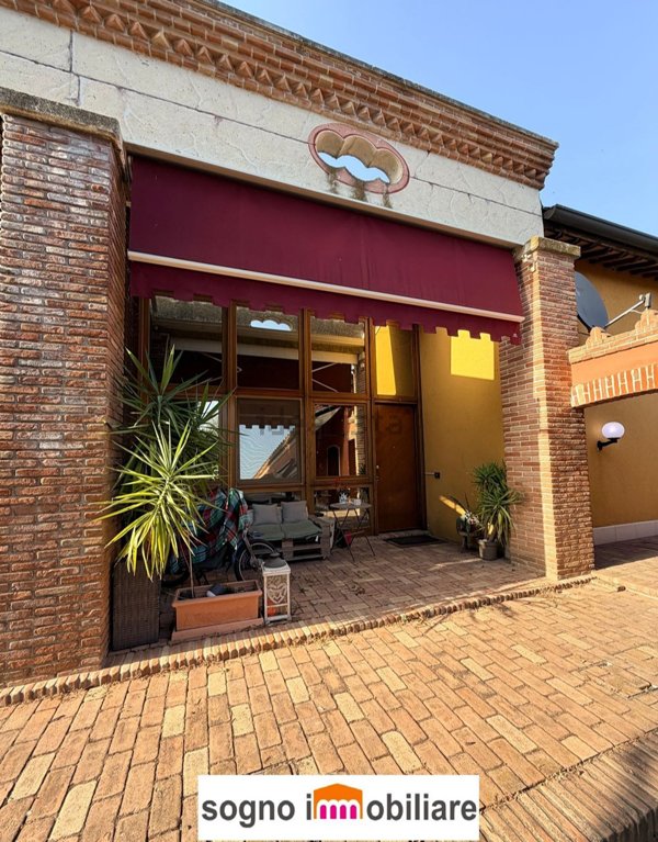 casa indipendente in vendita a Legnago in zona Vigo