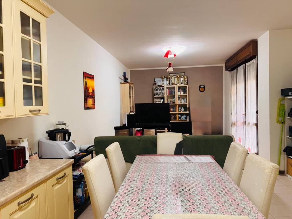 appartamento in vendita a Legnago in zona Porto