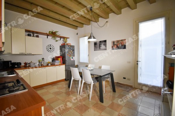 casa indipendente in vendita a Legnago in zona Porto