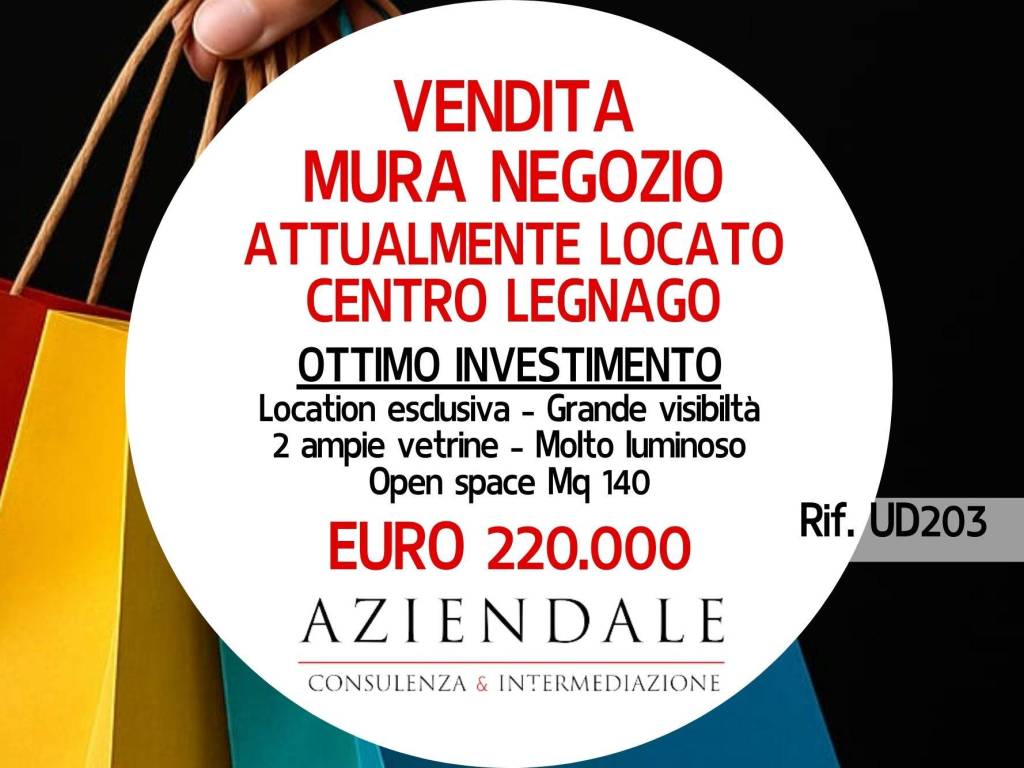 negozio in vendita a Legnago in zona Porto