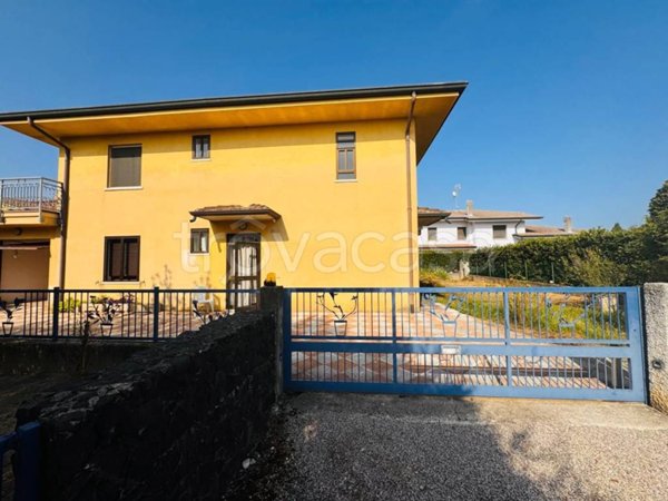 appartamento in vendita a Legnago in zona Porto