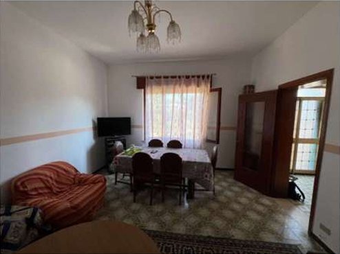 appartamento in vendita a Legnago in zona Terranegra