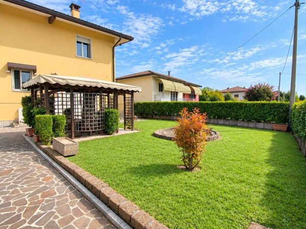casa indipendente in vendita a Legnago