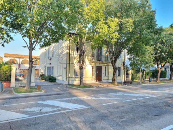 appartamento in vendita a Legnago in zona Porto