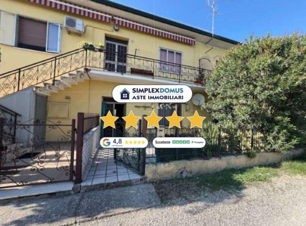 appartamento in vendita a Legnago in zona Terranegra