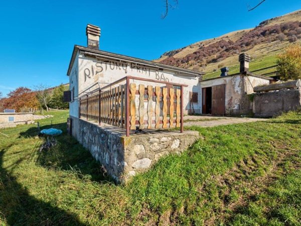 casa indipendente in vendita a Malcesine