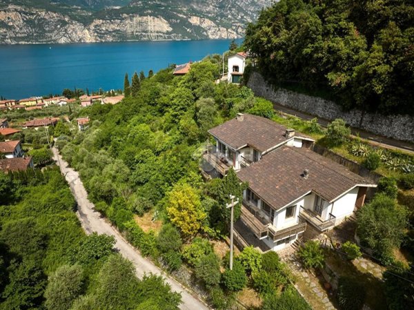 casa indipendente in vendita a Malcesine