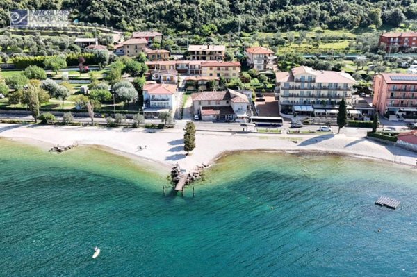 casa indipendente in vendita a Malcesine